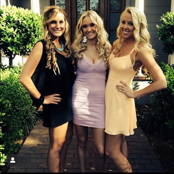 Coral dress - Picture 2 of 2